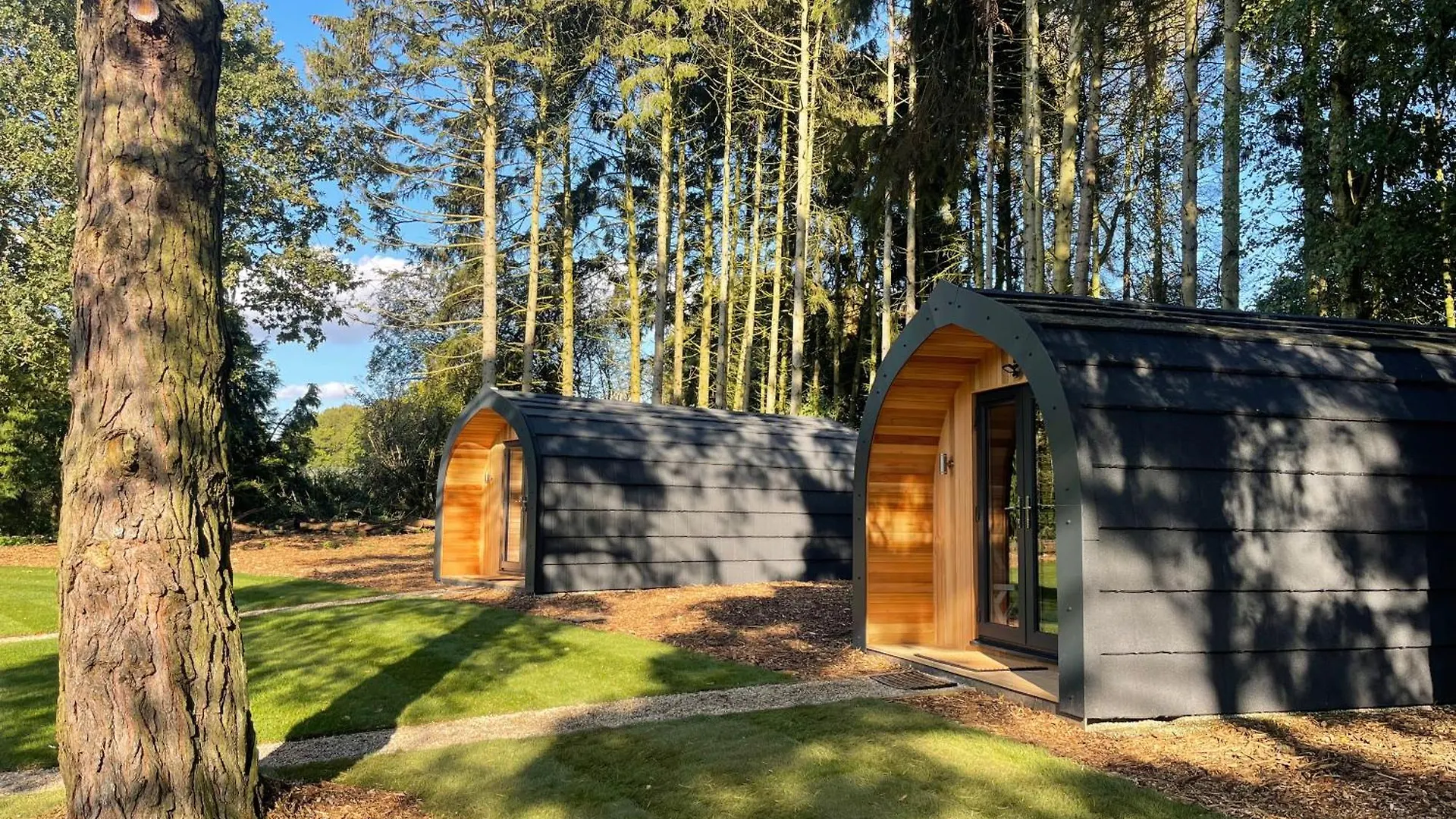 Great Hallingbury Lodges